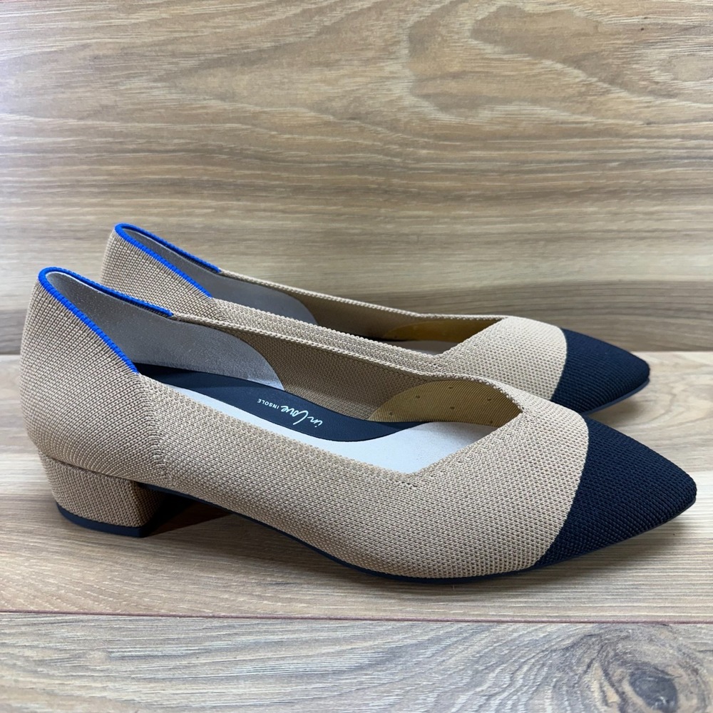 Rothys The High Point Wren Pumps 9.5 Beige Tan Black Cap Toe Low Heel Minimalist